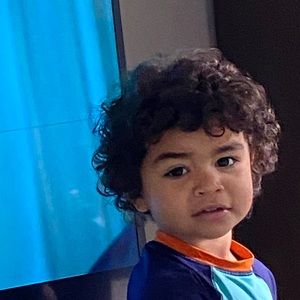 Meet your Posher, Sy